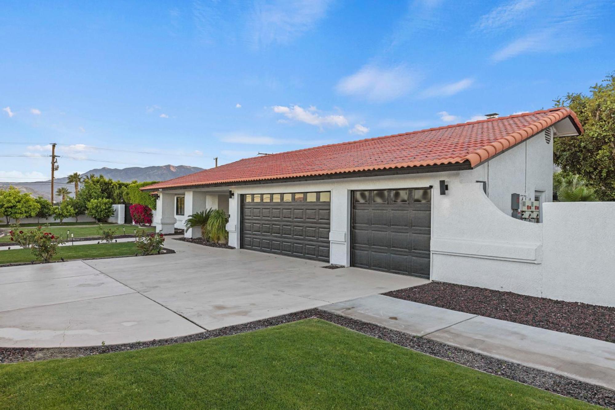 Park View By Avantstay Pool Game Room Hot Tub 10Min To Downtown Palm Springs Exterior photo